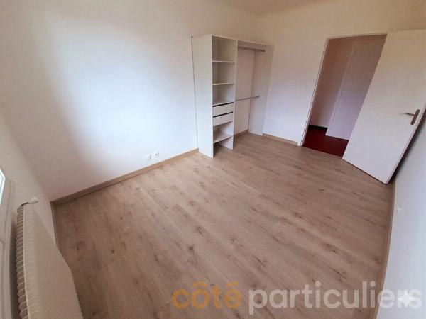 Location Appartement99,39 m² - 4 Pièces - LUC LA PRIMAUBE (12450)