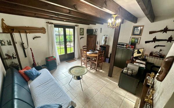 Maison à vendre    7 pièces • 228 m2 Dax