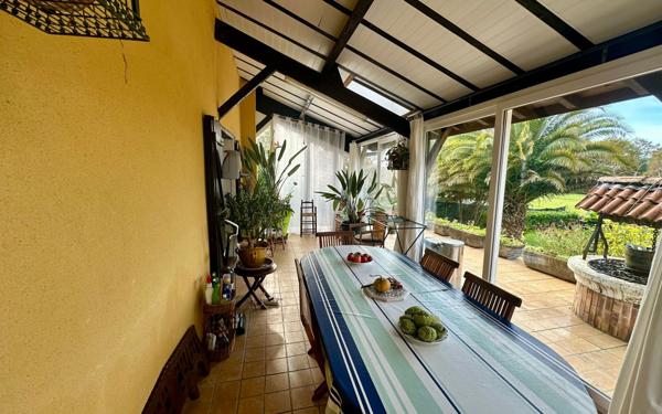 Maison à vendre    7 pièces • 228 m2 Dax