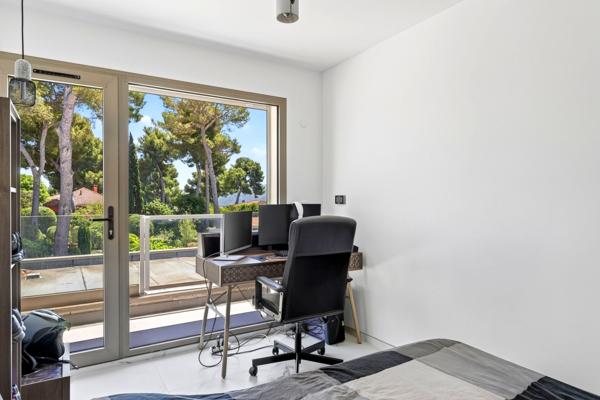 Vente Villa de luxe Marseille 12 8 Pièces 230 m²