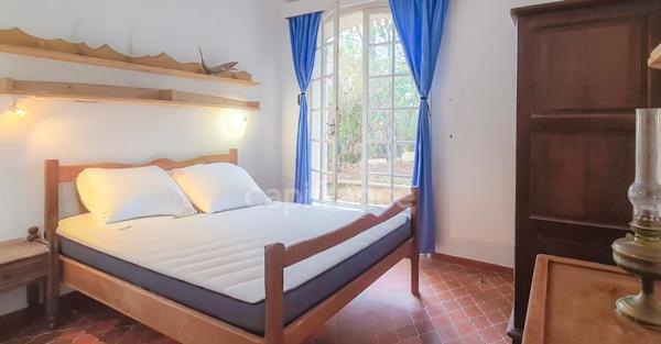 À vendre, Villa 183 m² + Appartement de 80 m², Terrain 1 110 m², Sausset Les Pins, PACA (13)