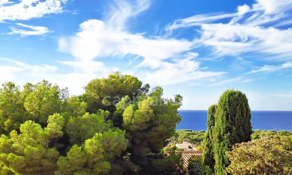 À vendre, Villa 183 m² + Appartement de 80 m², Terrain 1 110 m², Sausset Les Pins, PACA (13)