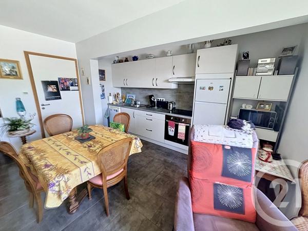 Appartement à vendre  2 pièces - 44,51 m 2   ST ETIENNE LES REMIREMONT  - 88