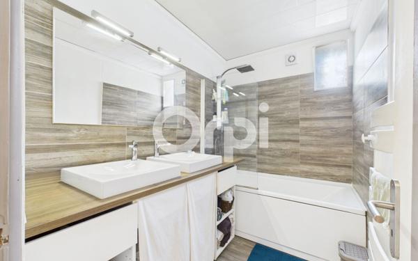 Appartement à vendre    4 pièces • 97,16 m2 Montauroux