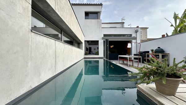 Villa contemporaine avec piscine à La Rochelle