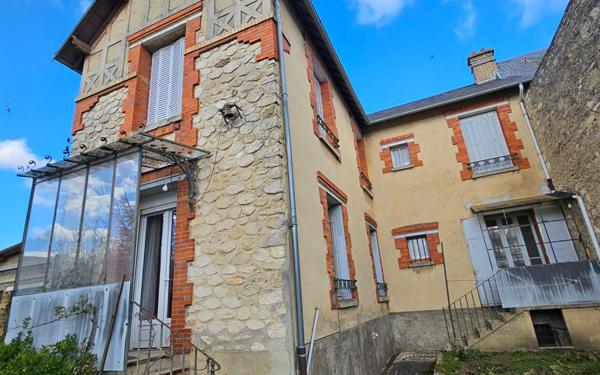 Maison à vendre    7 pièces •  Fismes