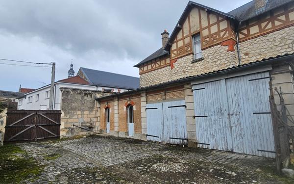 Maison à vendre    7 pièces •  Fismes