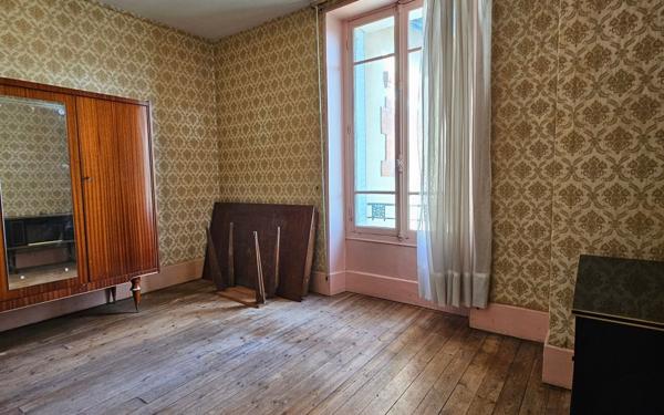 Maison à vendre    7 pièces •  Fismes