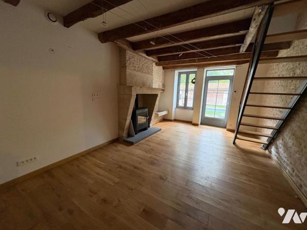 MAGNE, belle maison ancienne de 249 m²