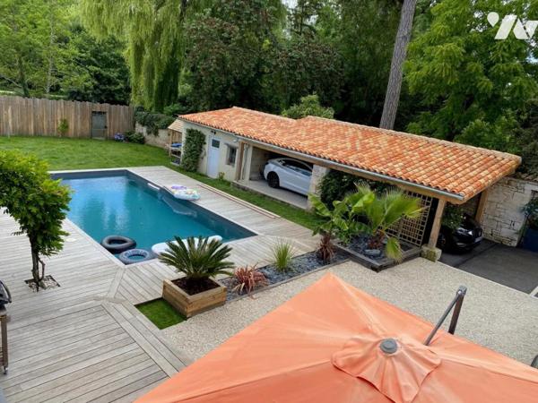 MAGNE, belle maison ancienne de 249 m²