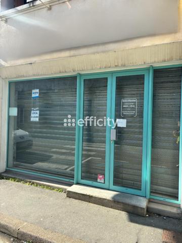 Local Commercial 4 pièces - 125 m²