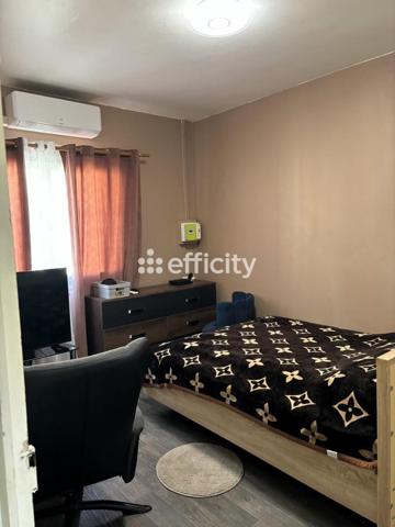 Local Commercial 4 pièces - 125 m²