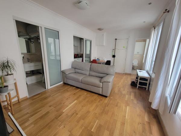 Trois pièces rue Saint-Maur