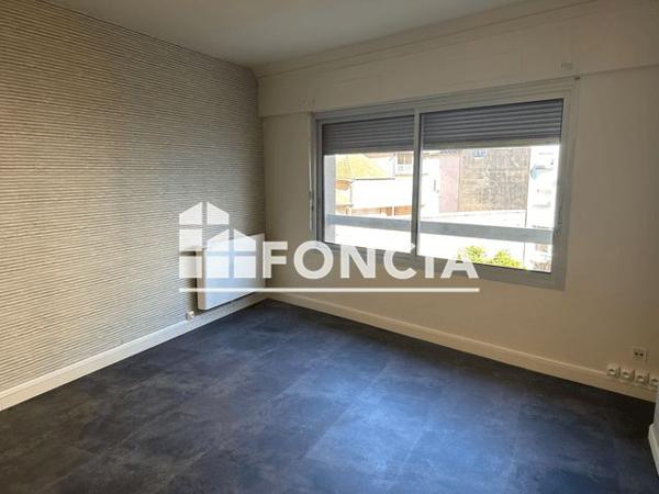 Location Appartement 3 pièces 55.59 m² - 15 RUE SOULT Tarbes 65000