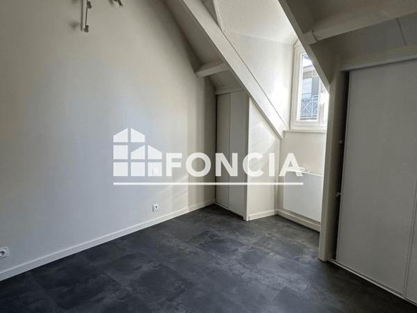 Location Appartement 3 pièces 55.59 m² - 15 RUE SOULT Tarbes 65000