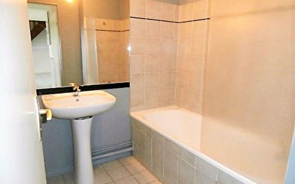 Appartement à louer    3 pièces • 57 m2 Albi