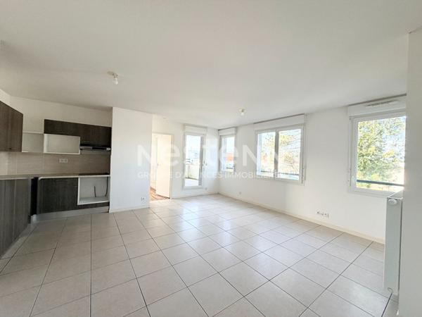 PESSAC - MONTEIL - Appartement - 3 pièces - 65m2- 2 chambres - Box fermé- Petite copropriété