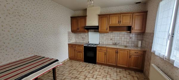 Maison non mitoyenne sur s/sol, Potentiel.