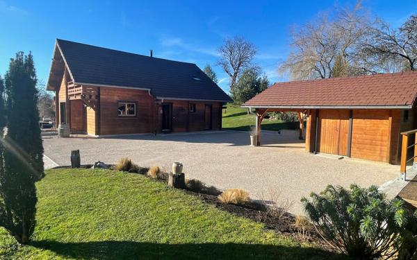 Maison à vendre    4 pièces • 115 m2 Légna