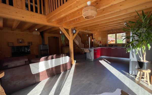 Maison à vendre    4 pièces • 115 m2 Légna