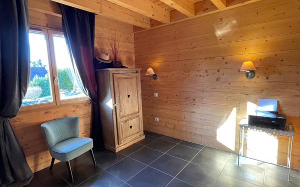 Maison à vendre    4 pièces • 115 m2 Légna