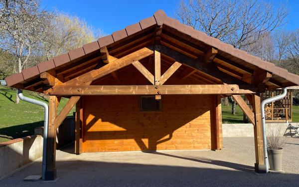 Maison à vendre    4 pièces • 115 m2 Légna