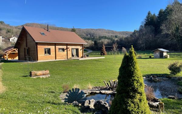 Maison à vendre    4 pièces • 115 m2 Légna