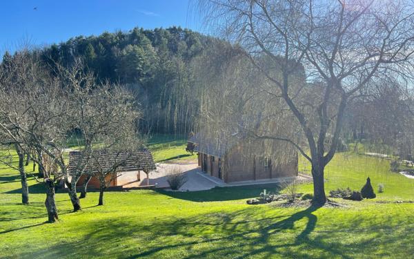 Maison à vendre    4 pièces • 115 m2 Légna