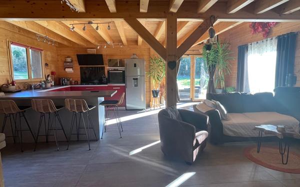 Maison à vendre    4 pièces • 115 m2 Légna