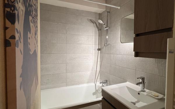 Appartement à vendre    1 pièce • 23,49 m2 Corrençon-en-Vercors