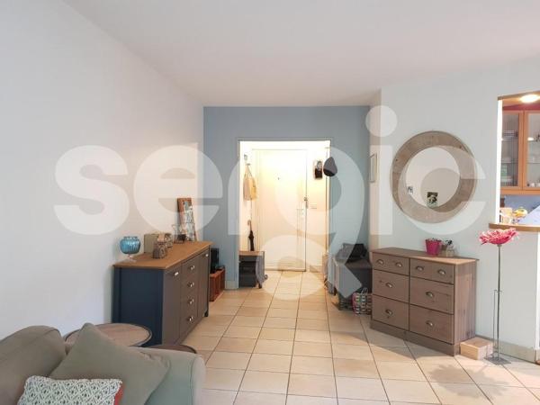 Location 3 Pieces 67 94410 Saint Maurice 30 1371 01 0009