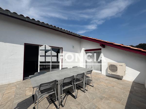 Location Appartement meublé 4 pièces 102 m² - 33 CHEMIN DE LULUA Saint Pee Sur Nivelle 64310