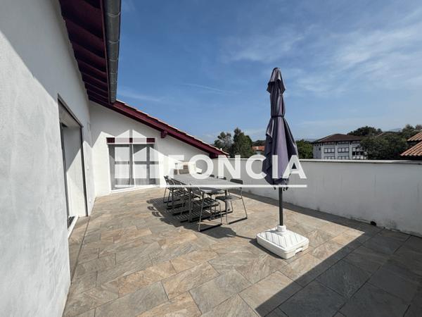Location Appartement meublé 4 pièces 102 m² - 33 CHEMIN DE LULUA Saint Pee Sur Nivelle 64310