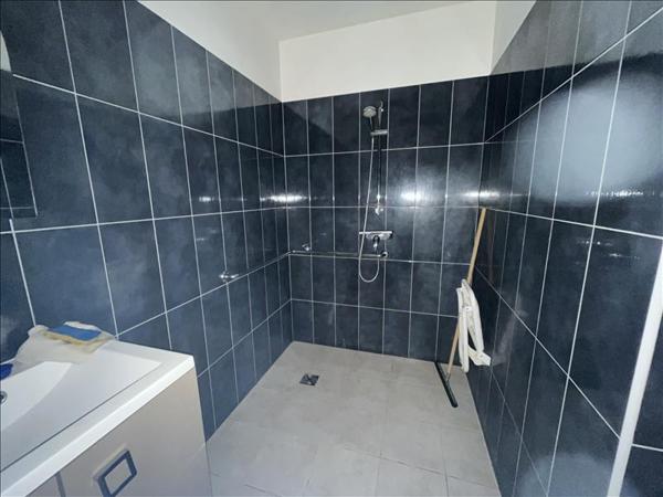 Maison à vendre |  Saint-Amand-Montrond |  5 pièces | 121 m²