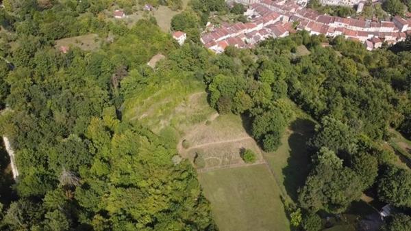 Terrain rare 8199 m², potentiel constructible