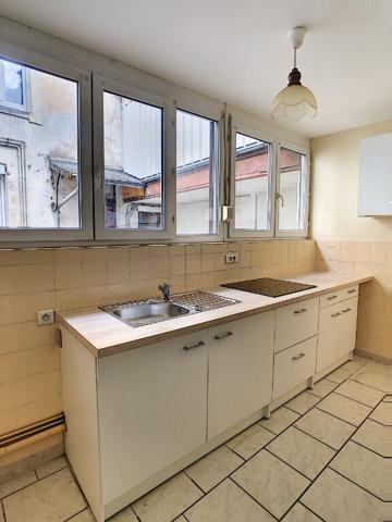Location appartement Chaumont - 2 pièce(s) - 40 m² - 370 €/mois