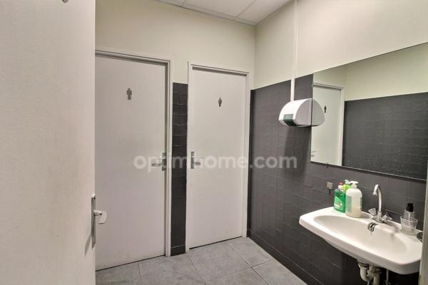 Bureau de 27 m2 à louer à Cergy Préfecture