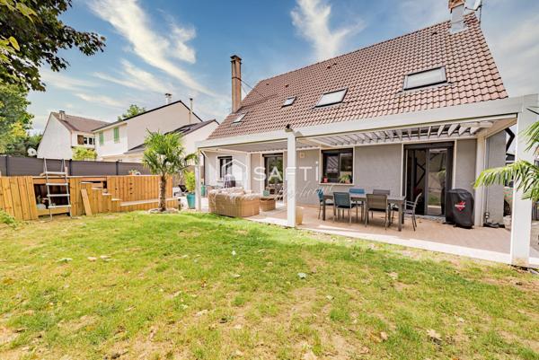 Grande maison familiale avec piscine