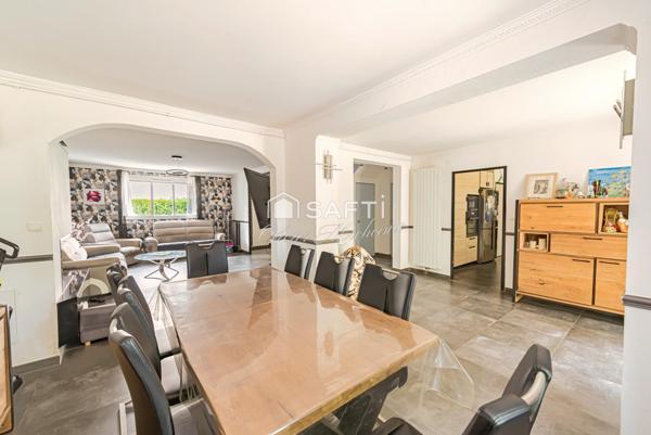 Grande maison familiale avec piscine