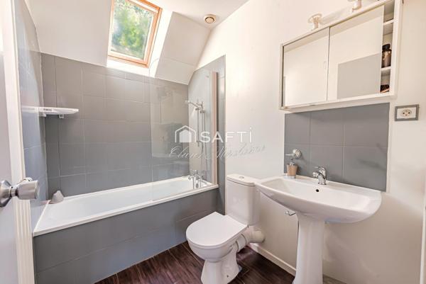 Grande maison familiale avec piscine