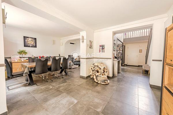 Grande maison familiale avec piscine