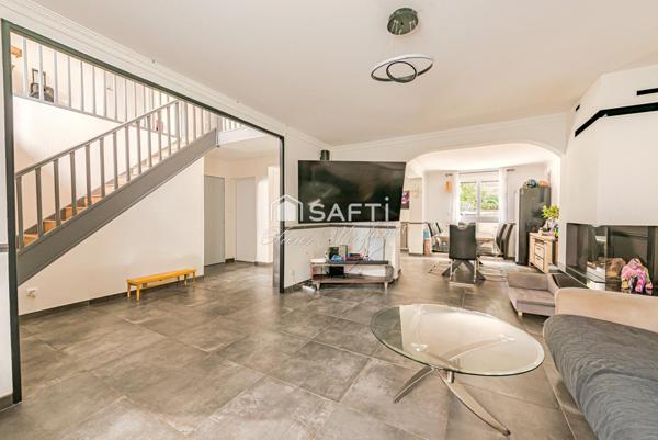 Grande maison familiale avec piscine