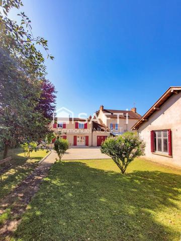 Maison familiale 199 m² profitant d’une belle situation à Genlis