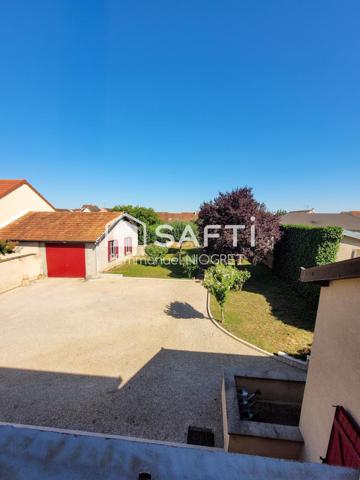 Maison familiale 199 m² profitant d’une belle situation à Genlis