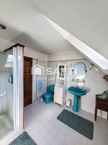 Maison familiale 199 m² profitant d’une belle situation à Genlis