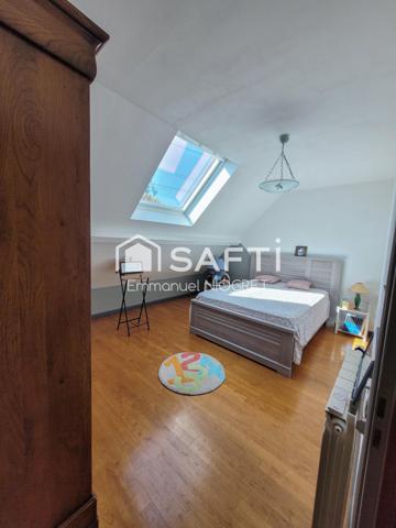 Maison familiale 199 m² profitant d’une belle situation à Genlis