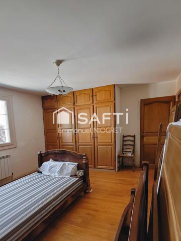 Maison familiale 199 m² profitant d’une belle situation à Genlis