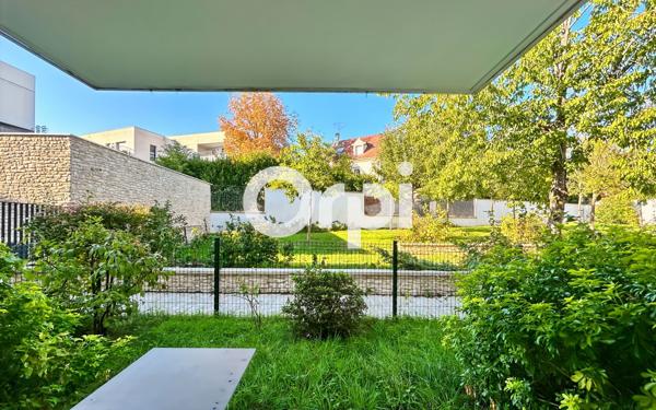 Appartement à vendre    1 pièce • 26,44 m2 Le Chesnay