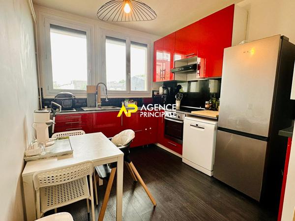 Sartrouville - Les Dix Arpents - Appartement 4 pièces 78.59 m2 avec cave et box 299 000 € **  - Référence  9587