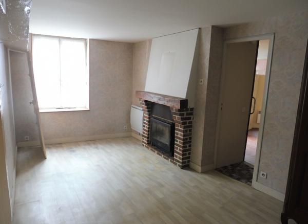 Maison Chaumont Sur Tharonne 7 pièce(s) 159 m2